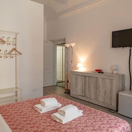 Beautiful Apartment In Quite Area Florenz Exterior foto
